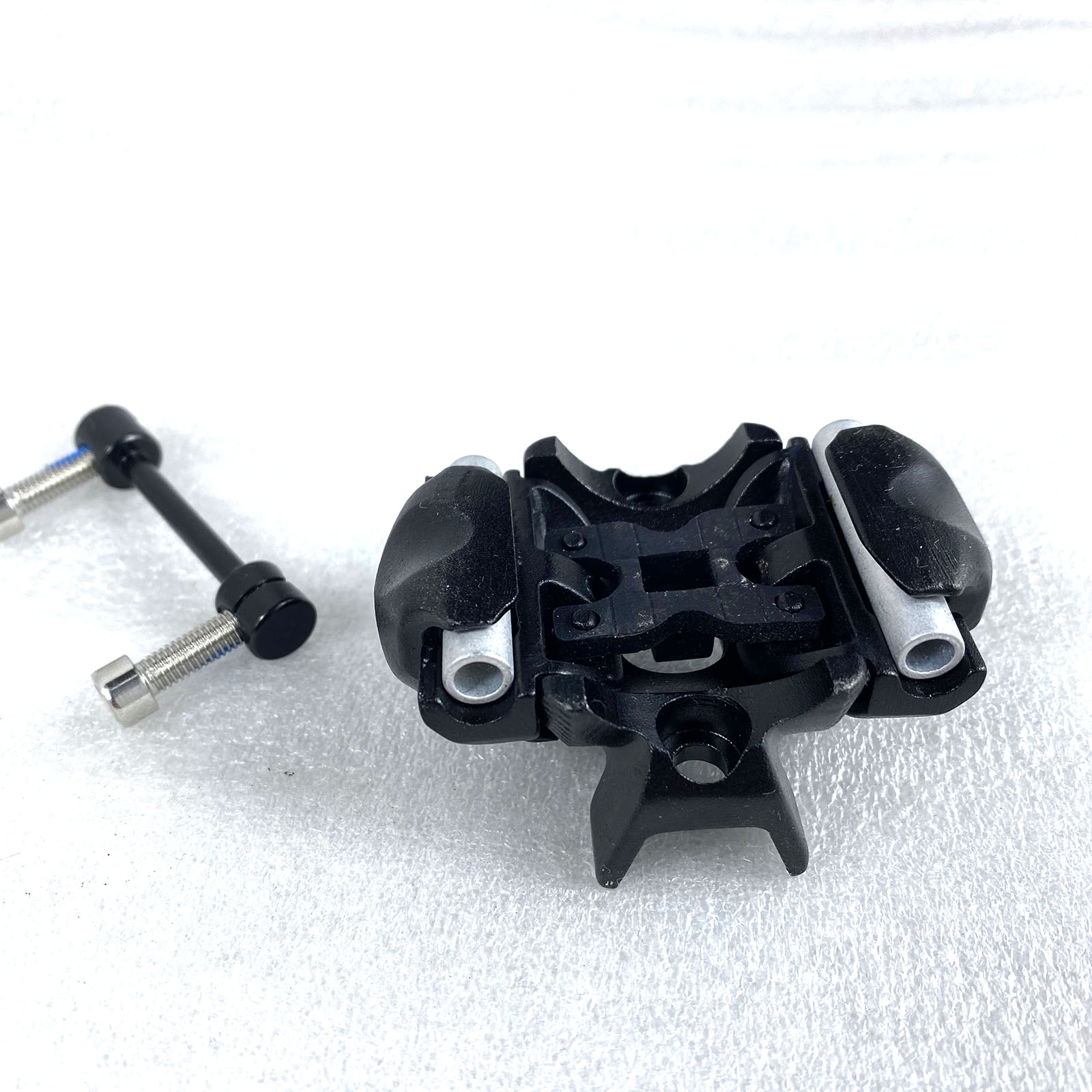 Collier de serrage de tige de  - Commuting By Bike avis et prix